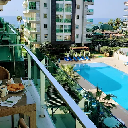 아파트 Kestel Moda Marine Homes